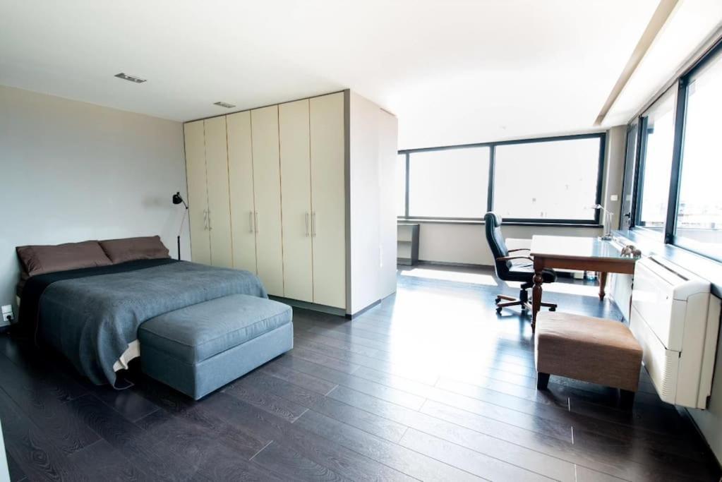 Luxury Loft By Boy Apartment Patras Bagian luar foto